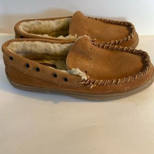 Roundtree & Yorke Men’s Brown Slipper Size 7 Missing Shoes String NWOT